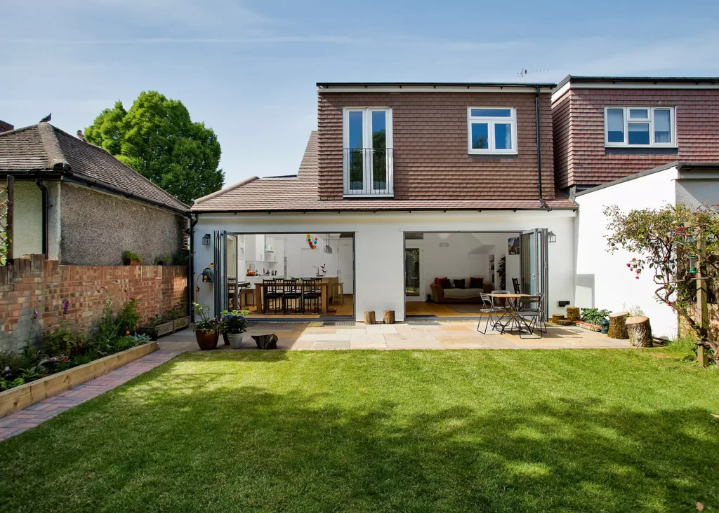 Bungalow extended with hip gable 