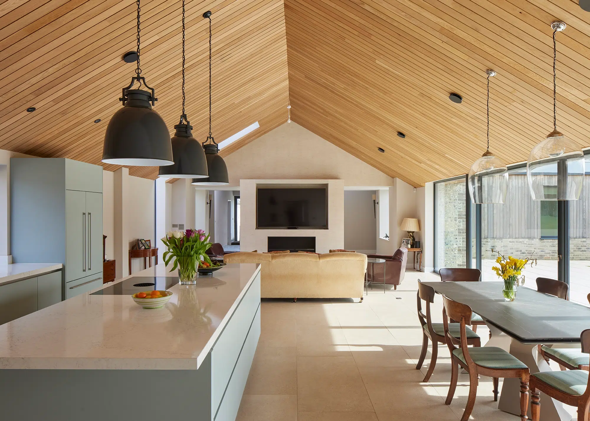 Modern single-storey barn-style countryside house