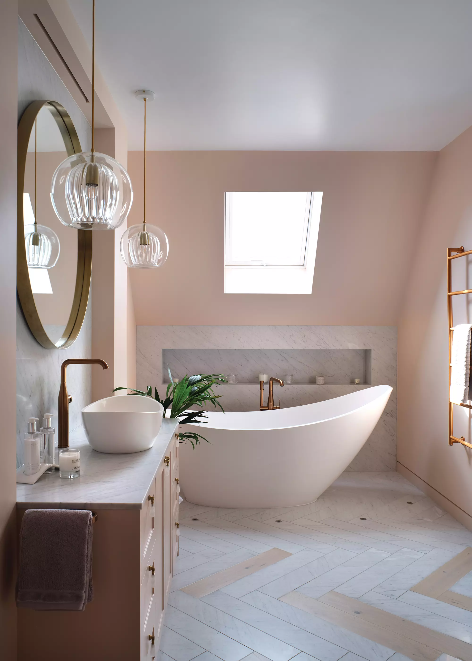 bathroom design in London home 