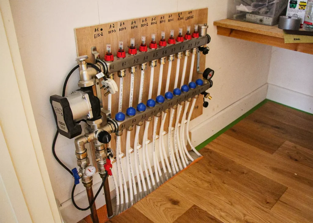 10-port underfloor heating manifold system