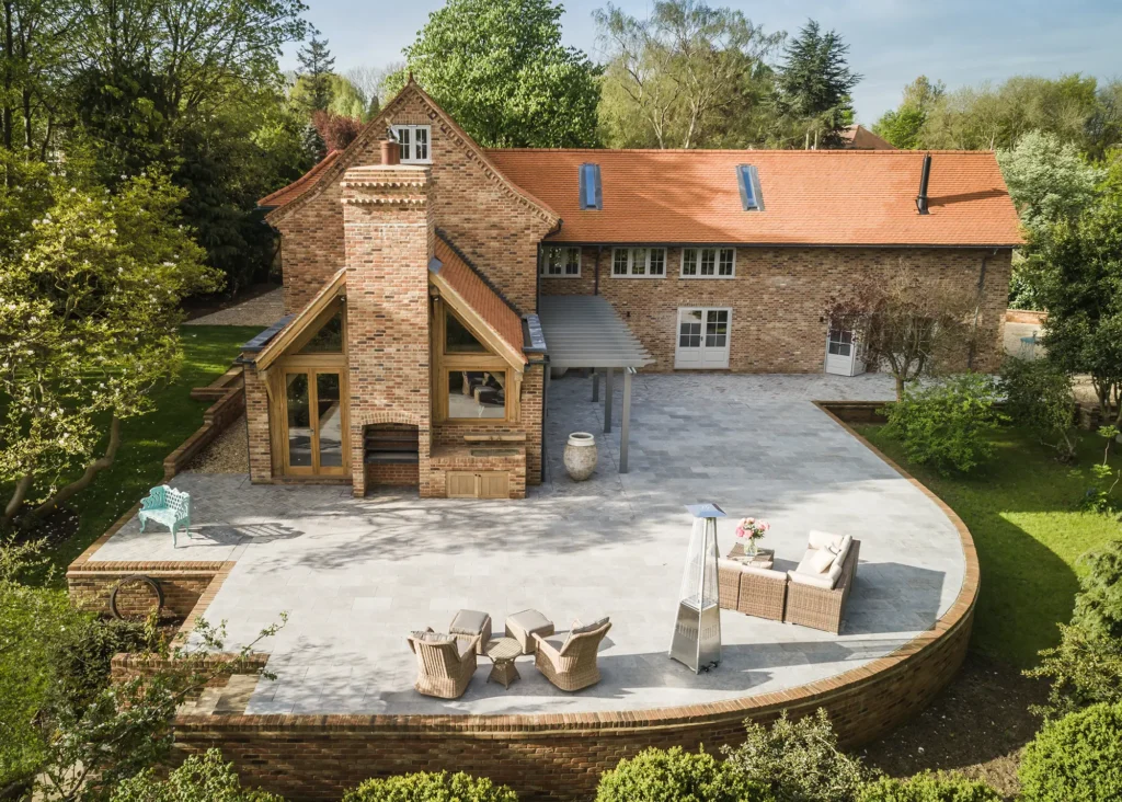 Grand Oak and Steel Frame Home in Rural Oxfordshire