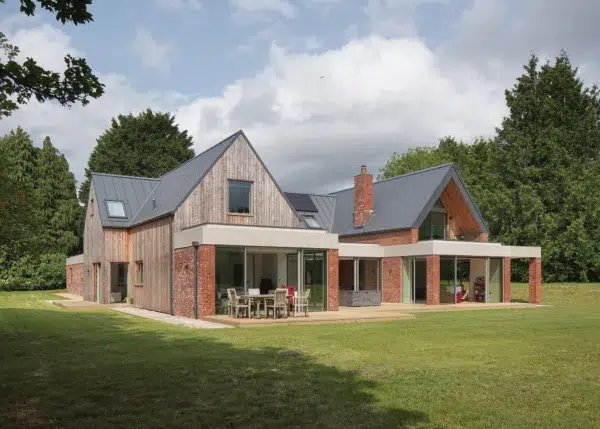 Building a House with SIPs – What Are Structural Insulated Panels & Are They Right for You?