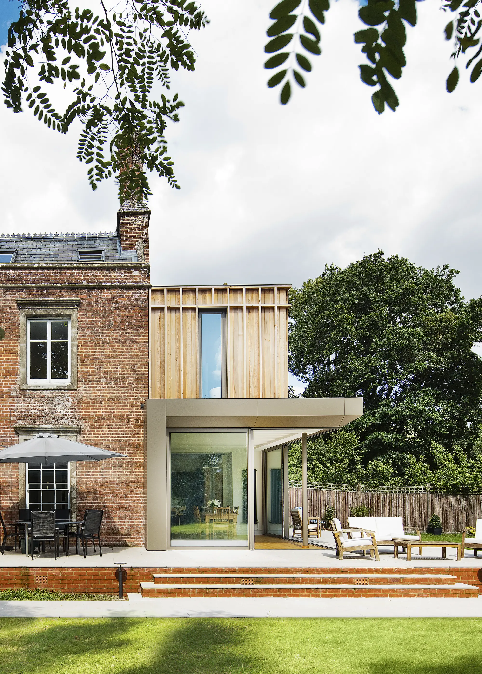 Sleek & Modern House Extension