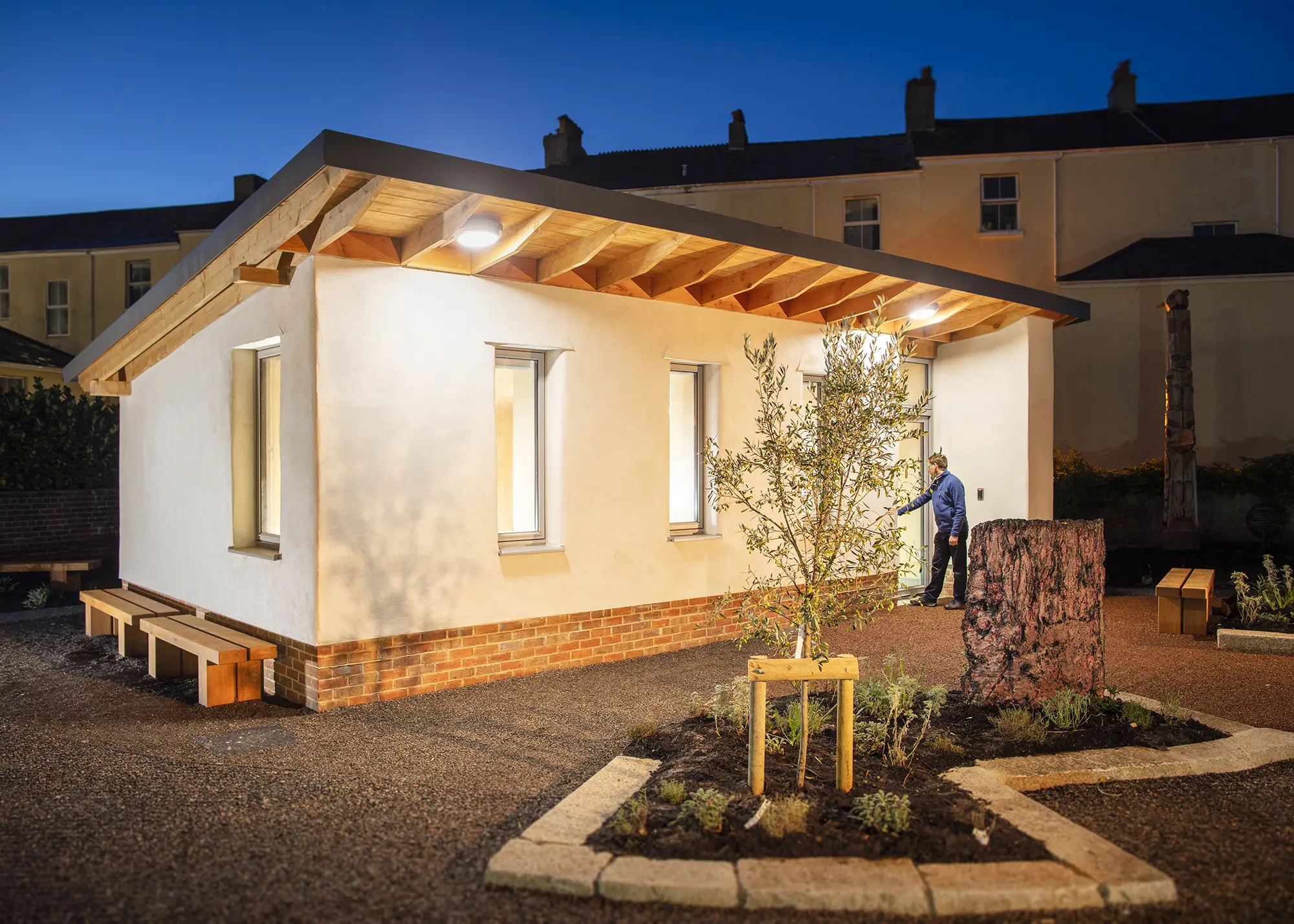Unique Passivhaus-Certified Home Built Using CobBauge