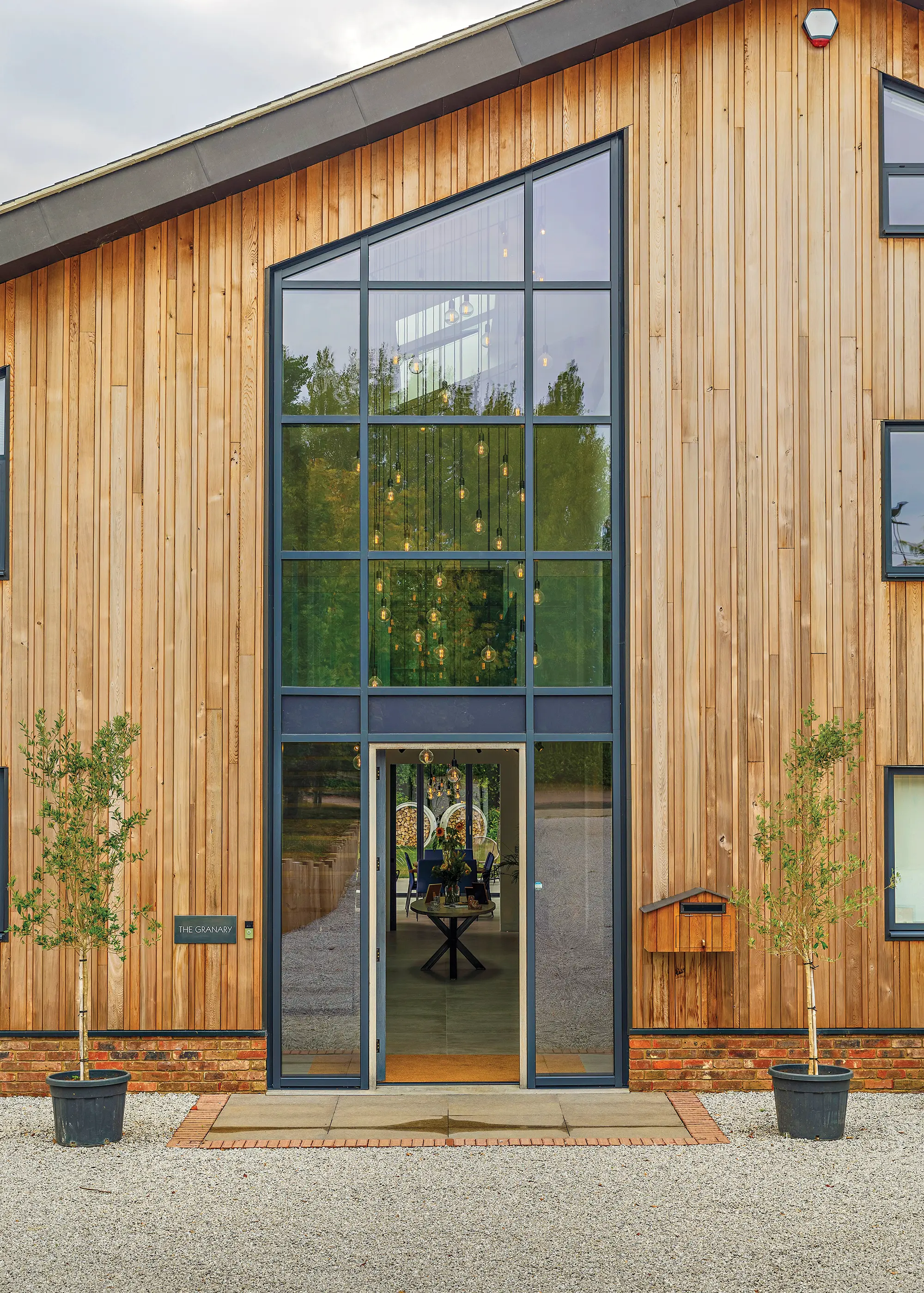 How to Choose a Front Door – Your Guide to Design Options & Materials