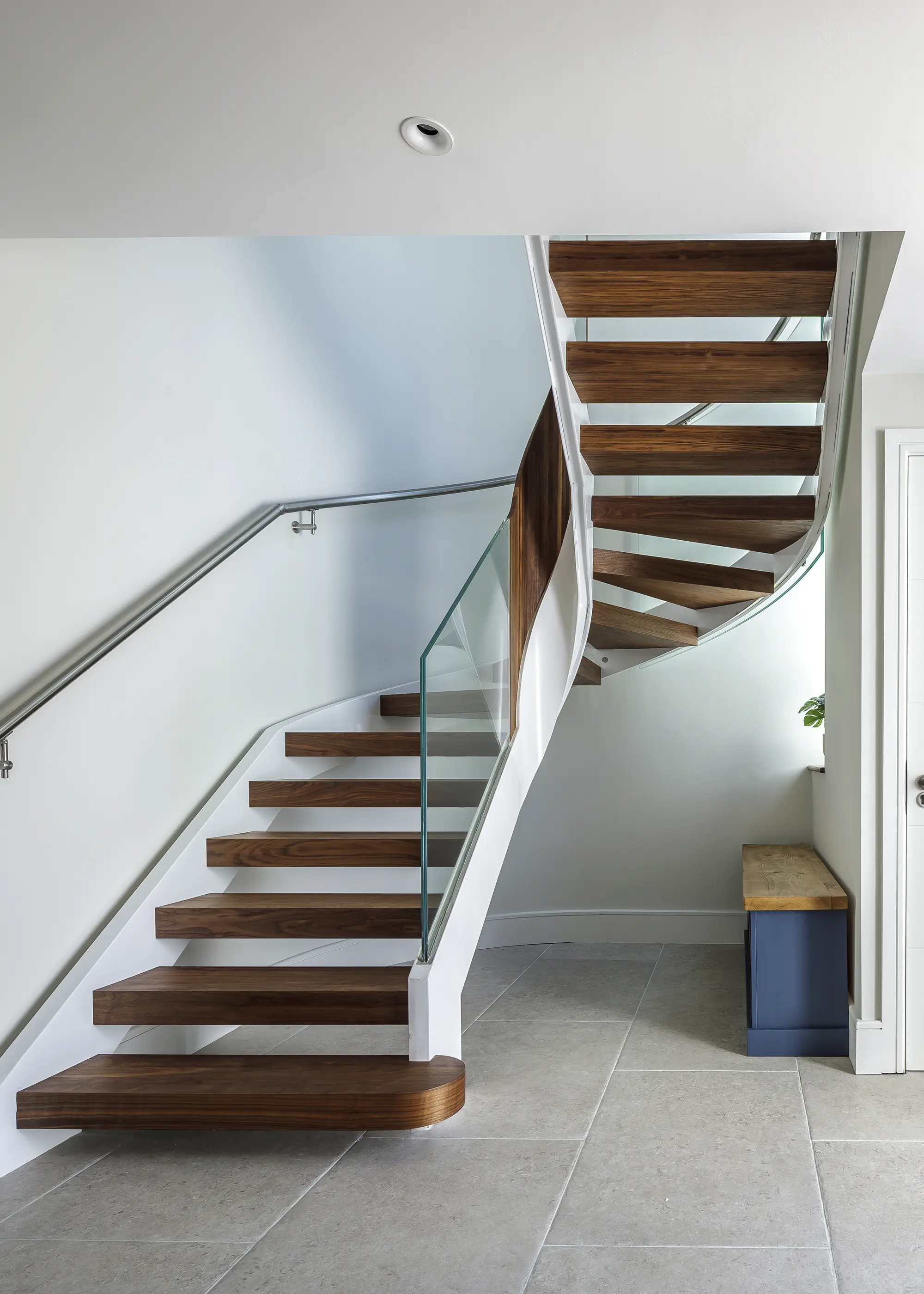 Staircase Ideas – How to Choose & Design a Staircase for Your Project