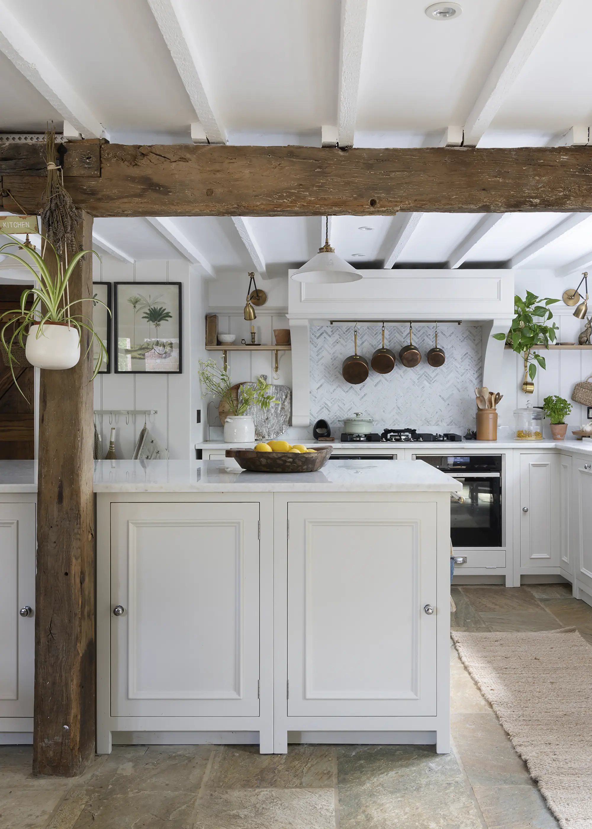 Creating a Sustainable Kitchen – Key Considerations for an Eco-Friendly Cooking Space