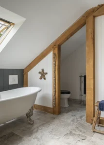 Rural Barn in Hampshire Upgraded with an Oak Frame Extension