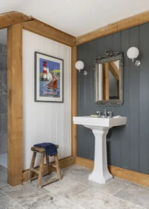 Rural Barn in Hampshire Upgraded with an Oak Frame Extension
