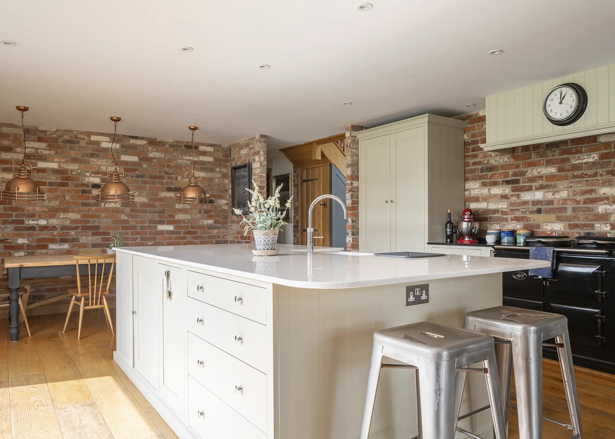 Rural Barn in Hampshire Upgraded with an Oak Frame Extension