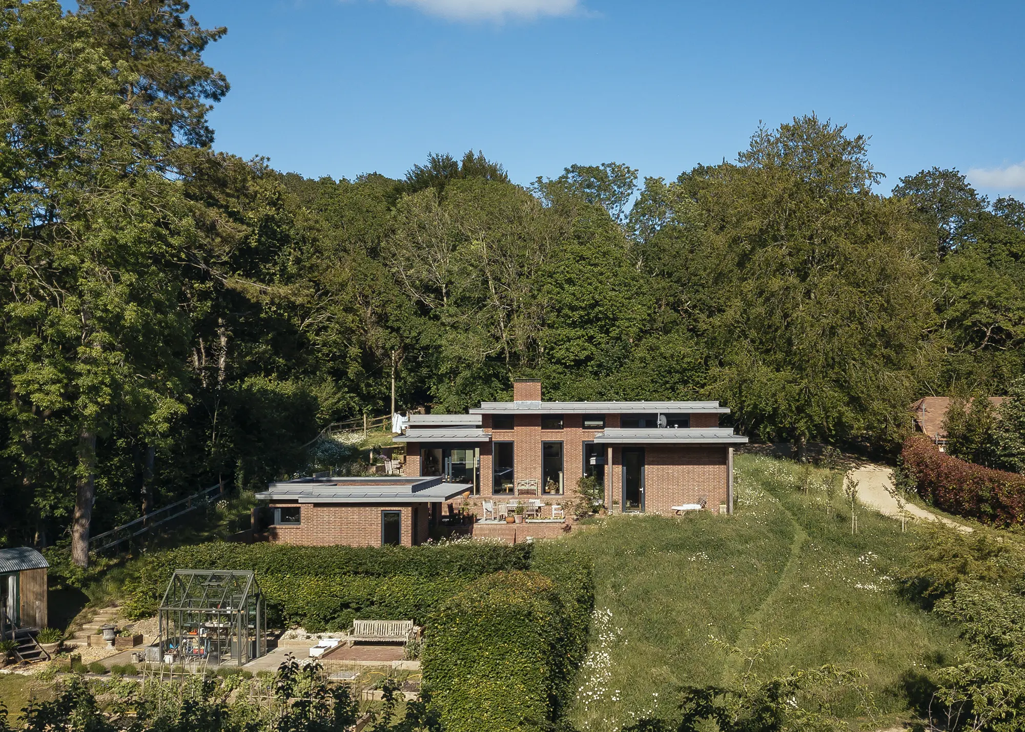 10 Steps to Your Dream Home – How to Self Build Your Own House