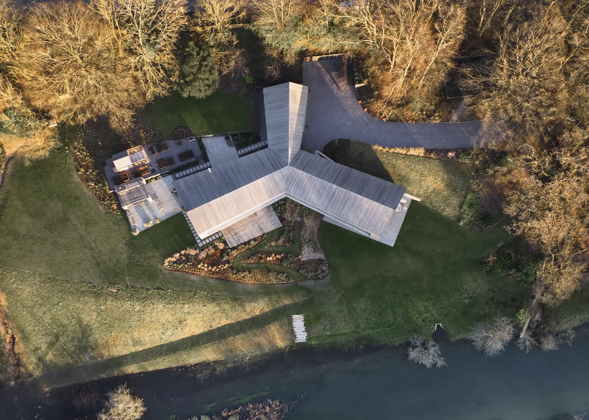 Waterside Home with a Unique Structure