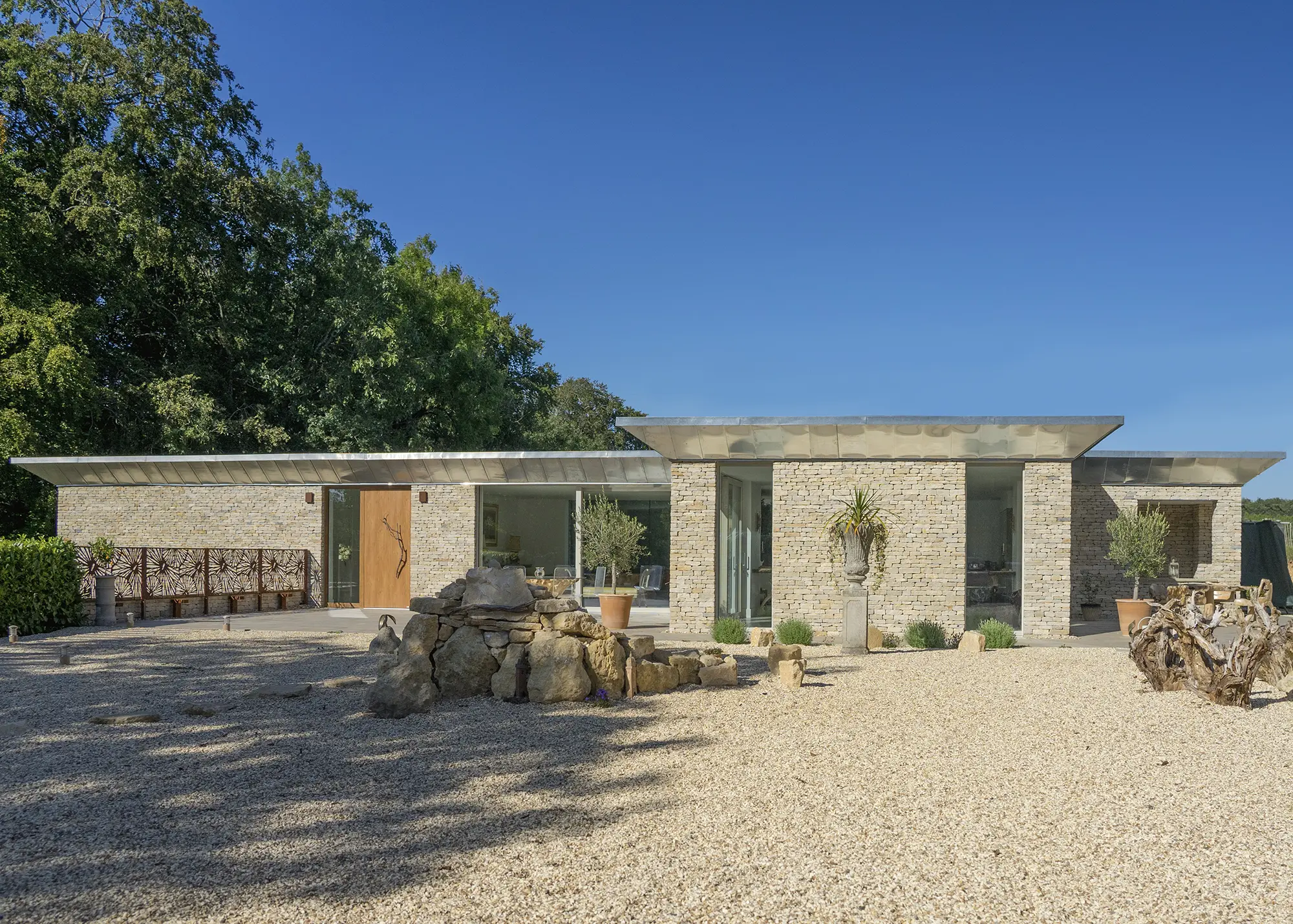 Contextual Home Built with Insulated Concrete Formwork