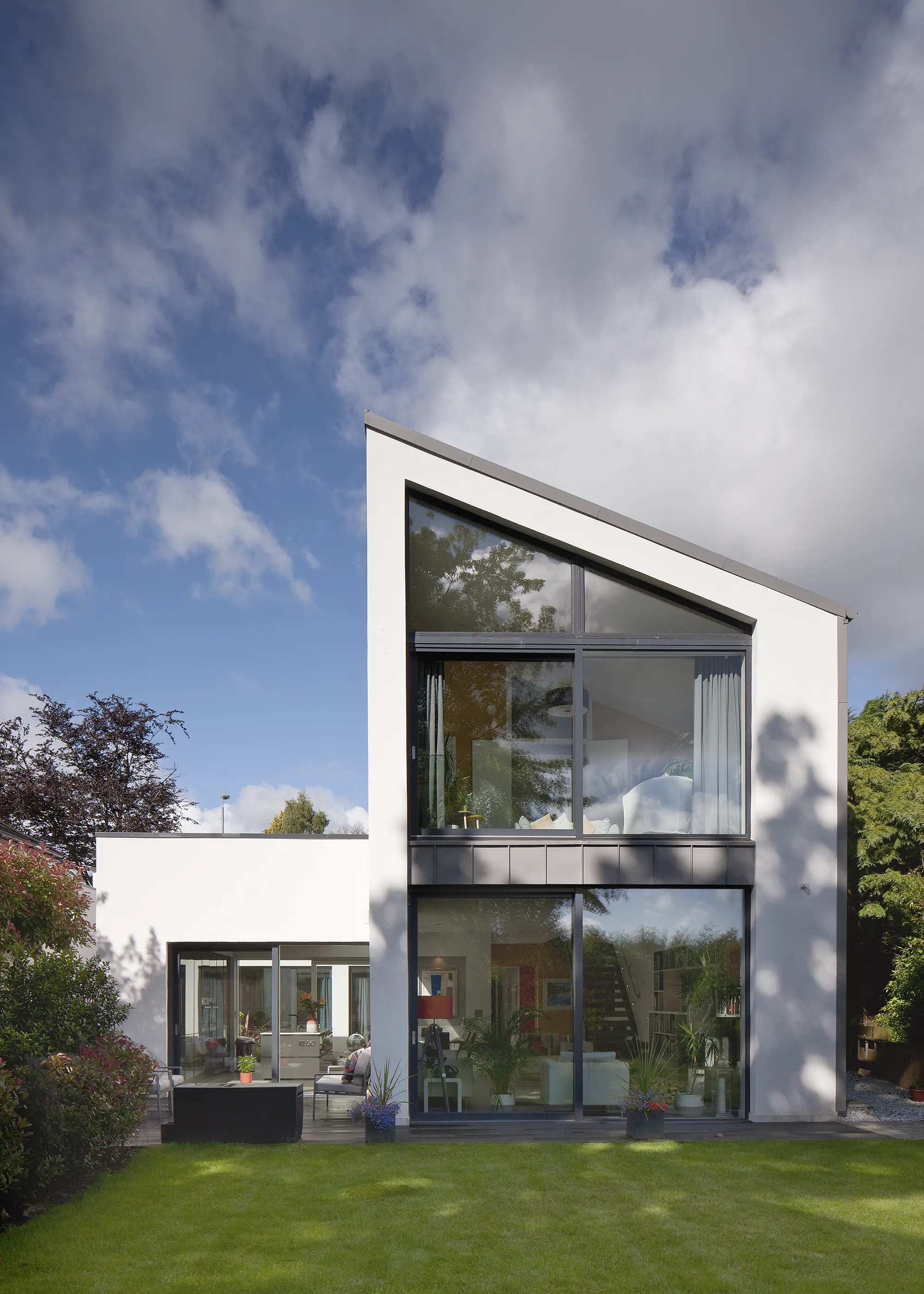 ICF Home with Wow-Factor Glazing