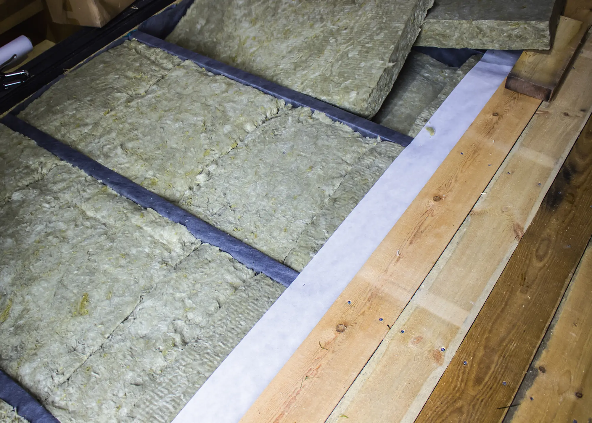 Insulating Suspended Floors – What Do You Need to Know About Insulating Ground Floors?