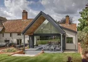 What to Look for in a Quality Glazed Sliding Door