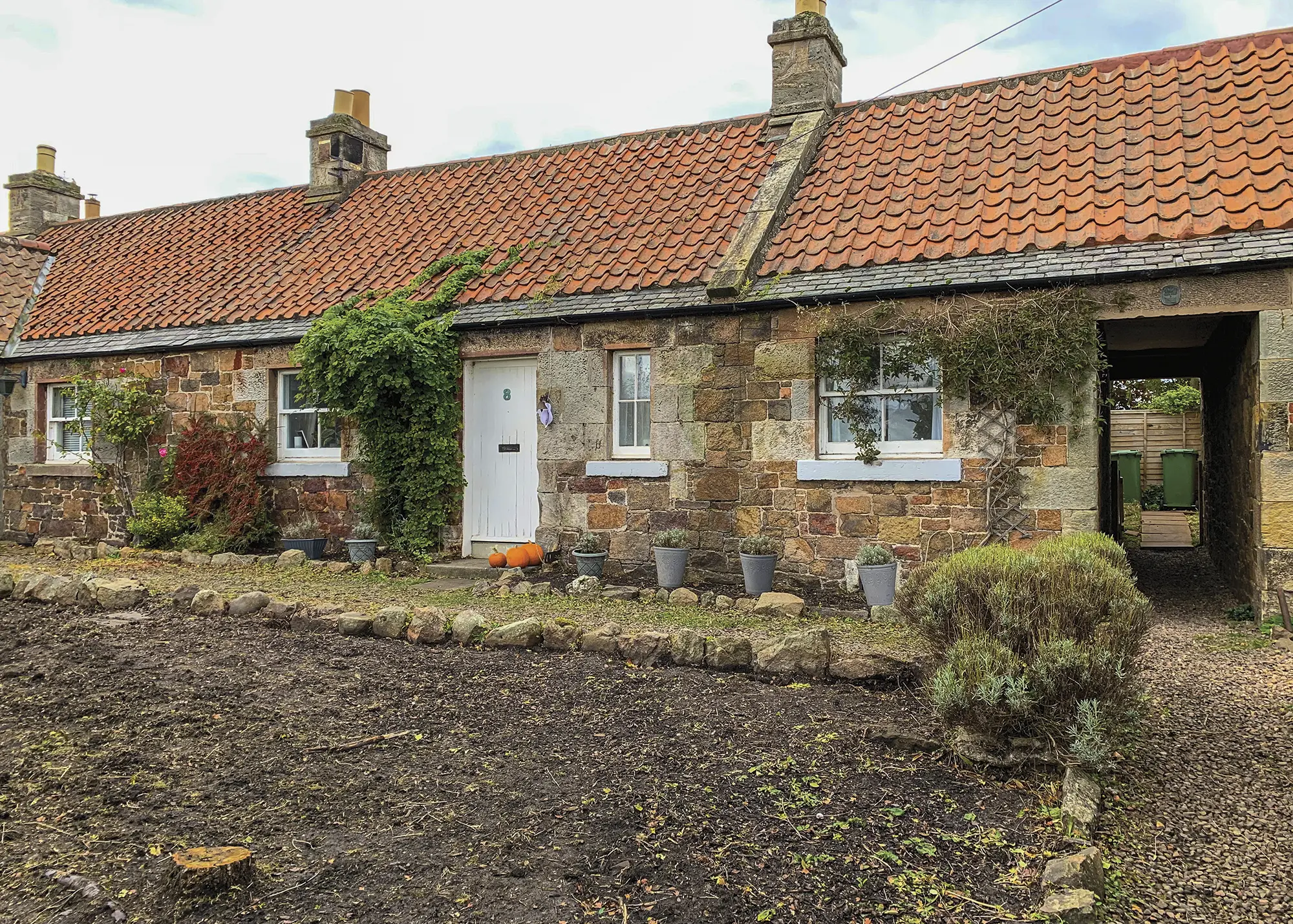 19th-Century Cottage in East Lothian Brought Up to Modern Standards