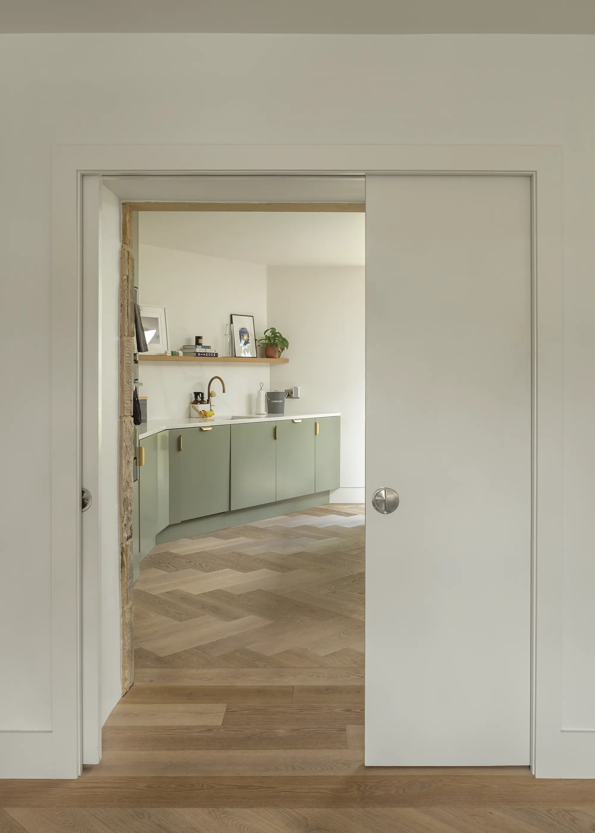 19th-Century Cottage in East Lothian Brought Up to Modern Standards