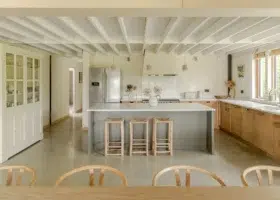 Polished Concrete Floors – Your Complete Guide to Costs, Design & Installation