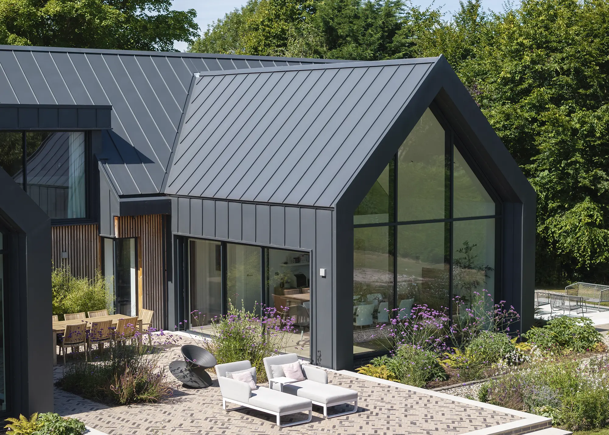 Spectacular Barn-Style Self Build House Nestled into the Oxfordshire Countryside