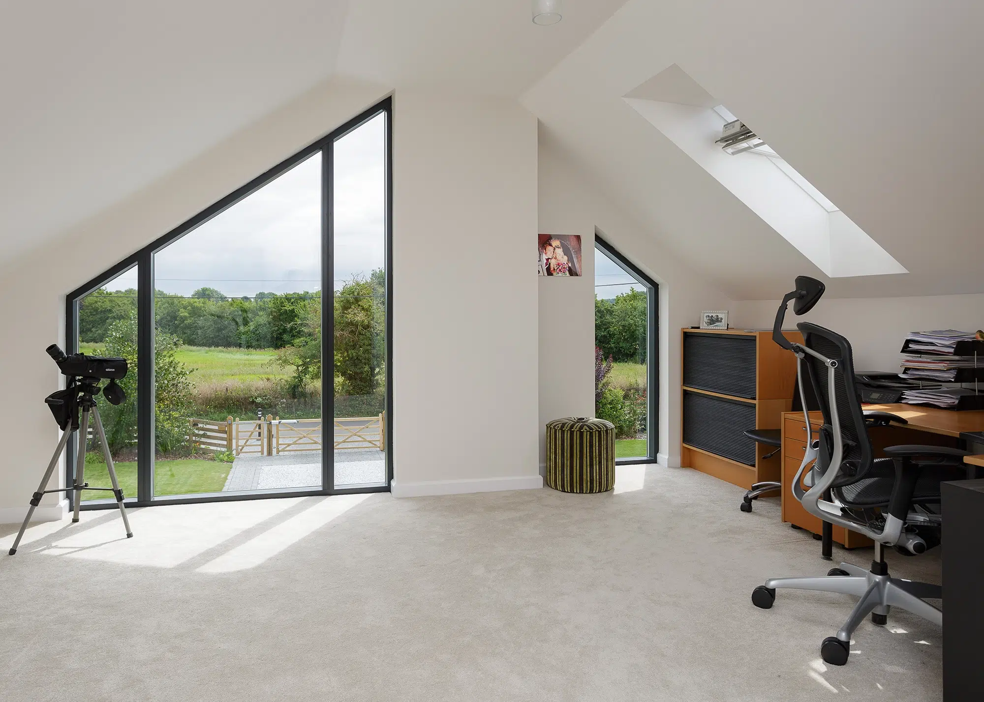 Design & build timber frame package home with lakeside views