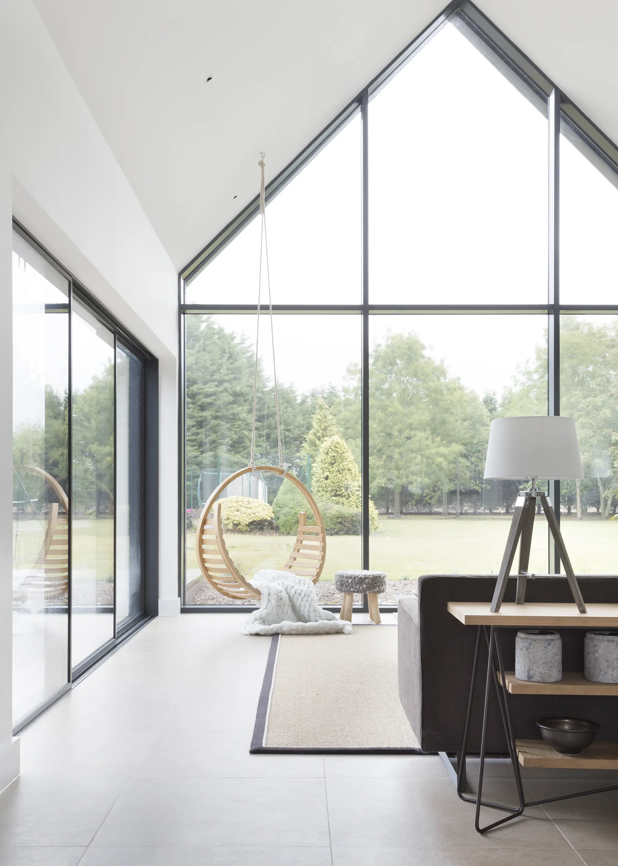 Spectacular Barn-Style Self Build House Nestled into the Oxfordshire Countryside