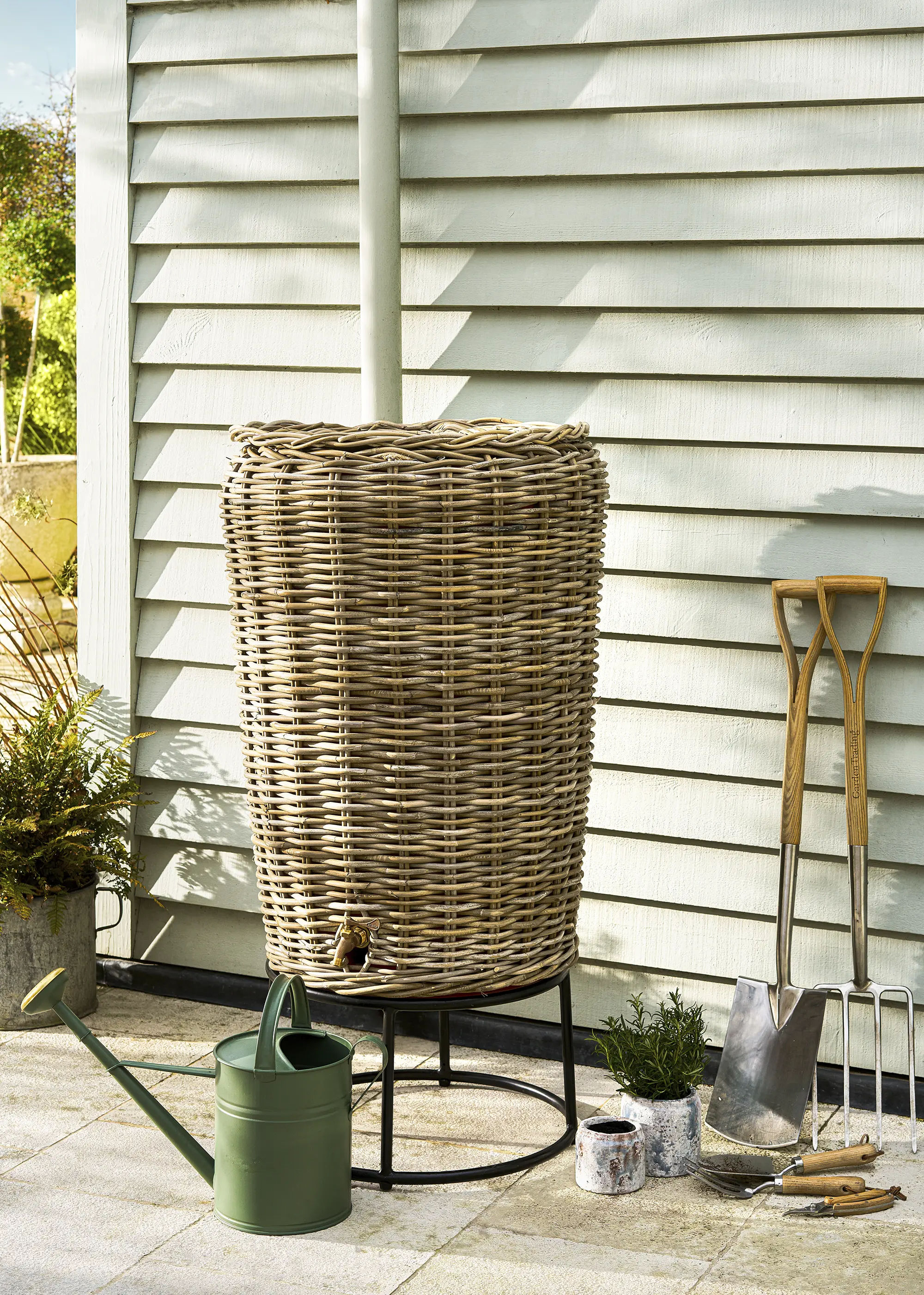 How to Create a Sustainable Garden When Self Building – an Eco Expert's Guide