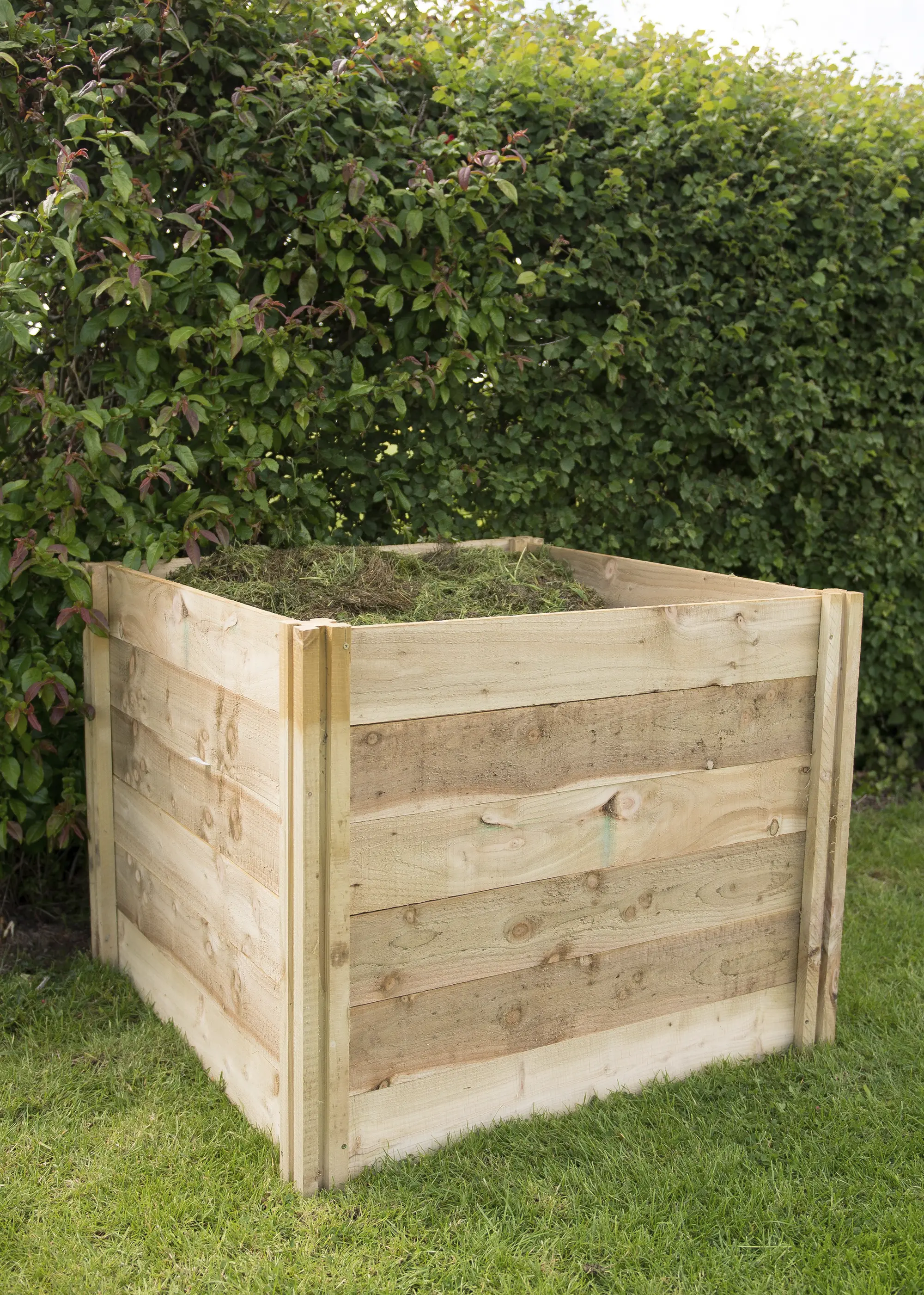 How to Create a Sustainable Garden When Self Building – an Eco Expert's Guide