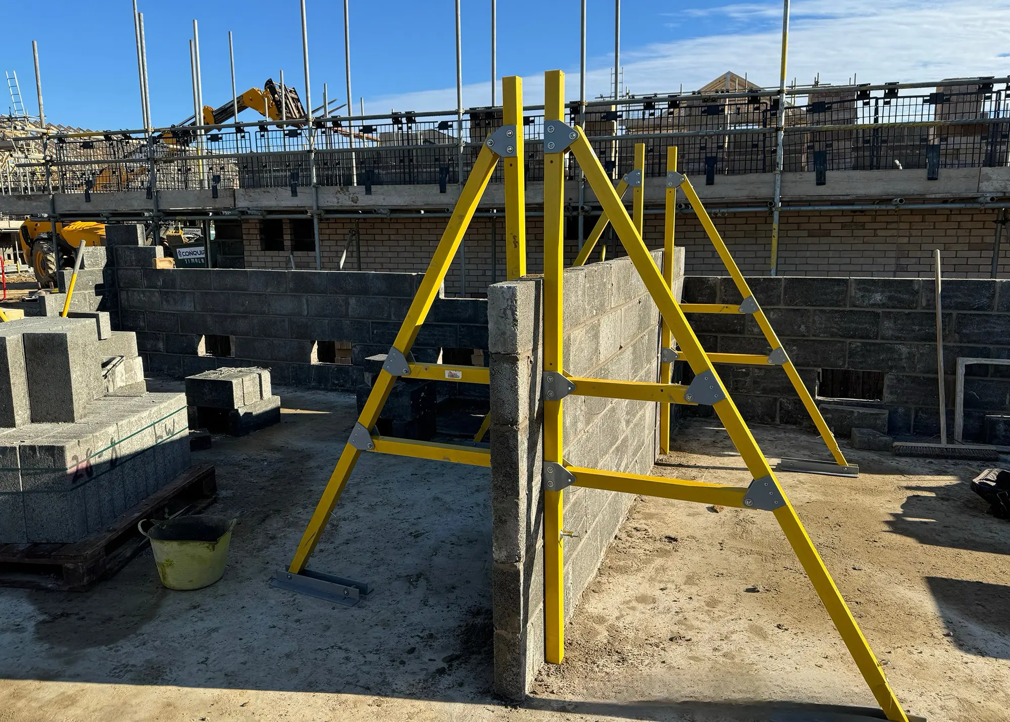 How to Reduce On-Site Risks When Self Building a House