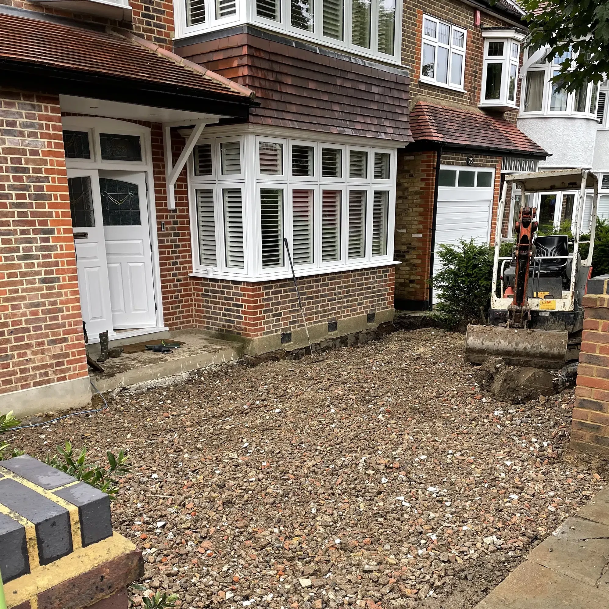 How Much Does a Driveway Cost in the UK? What to Budget for Driveway Surface Options