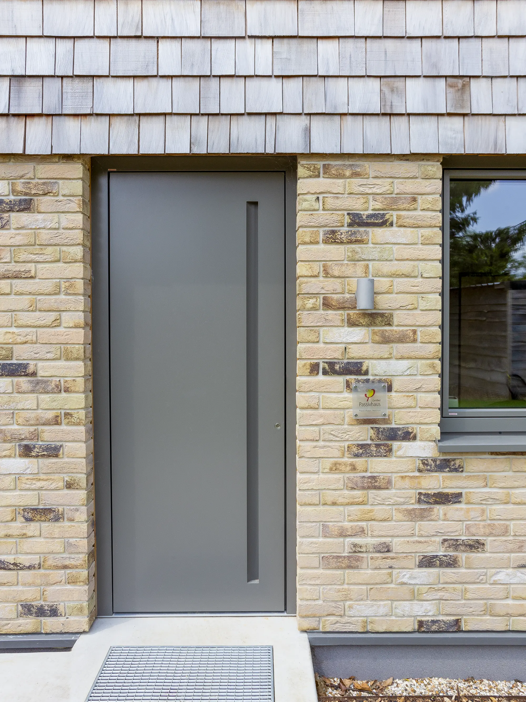 Cedar Shingle-Clad Passivhaus in East Sussex that Prioritises Feng Shui