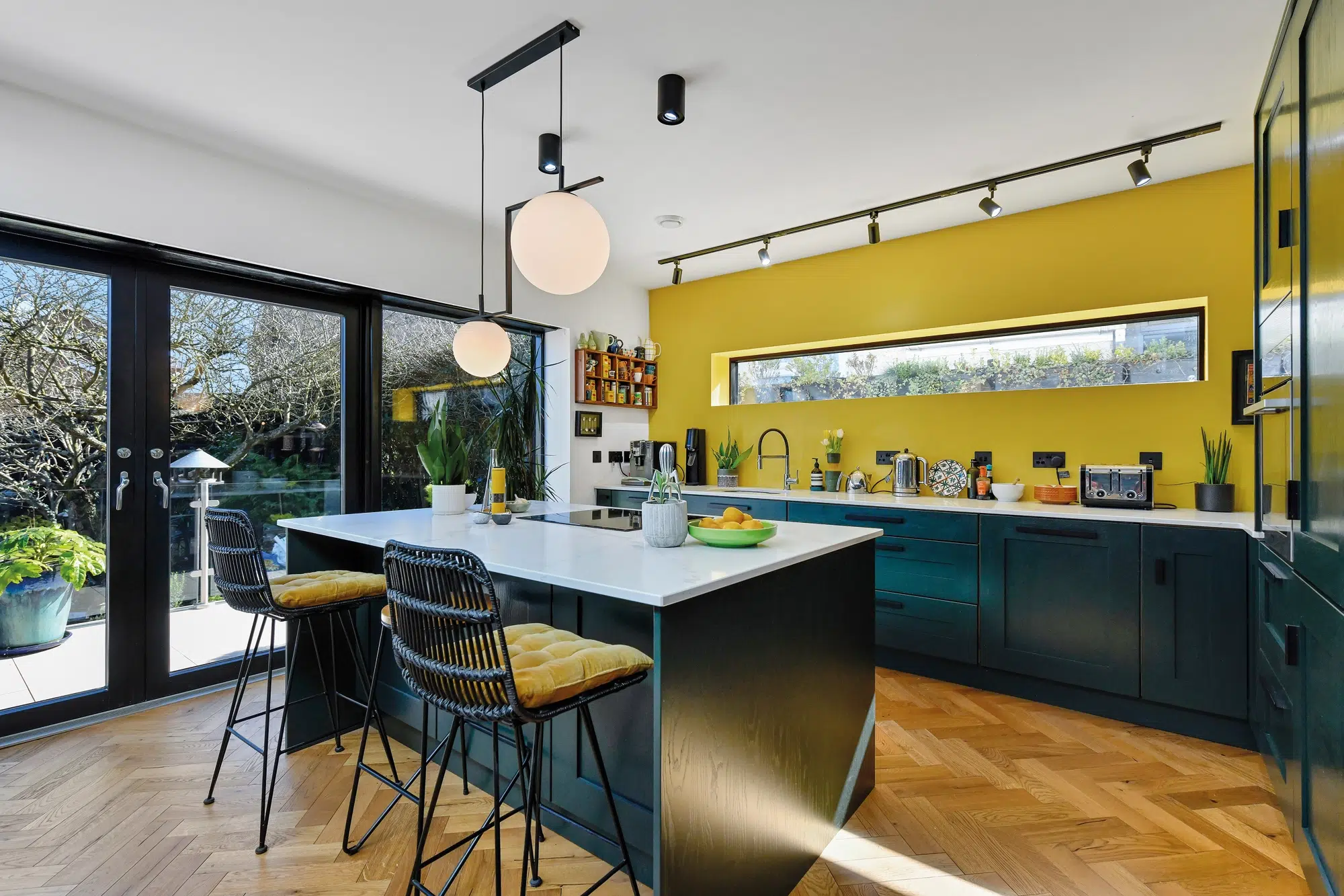 Bright, Open-Plan Bungalow Renovation in Nottinghamshire for £165,000