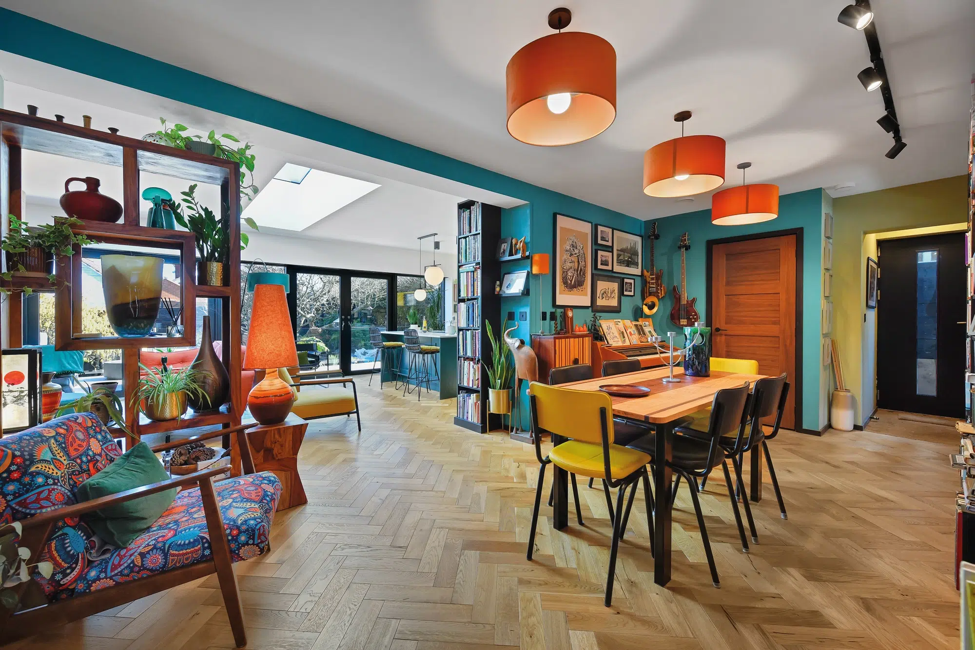 Bright, Open-Plan Bungalow Renovation in Nottinghamshire for £165,000