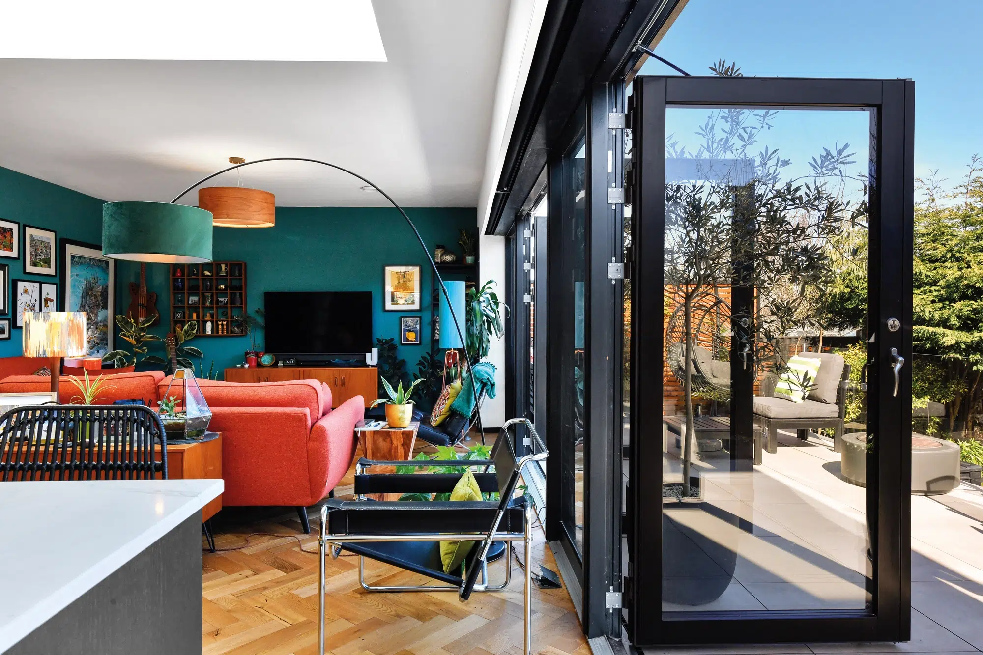 Bright, Open-Plan Bungalow Renovation in Nottinghamshire for £165,000