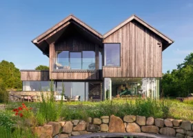 Why is Communication so Important When Designing a Home? An Architect Explains