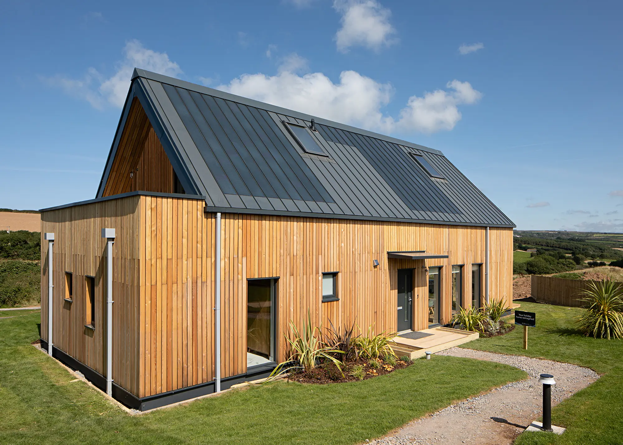 How to Choose the Right Type of Steel Roofing or Cladding for Your Project