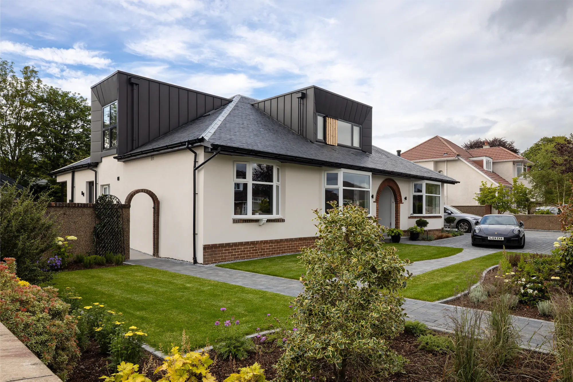 1930s Bungalow in Glasgow Renovated & Upgraded with a Timber Frame Extension