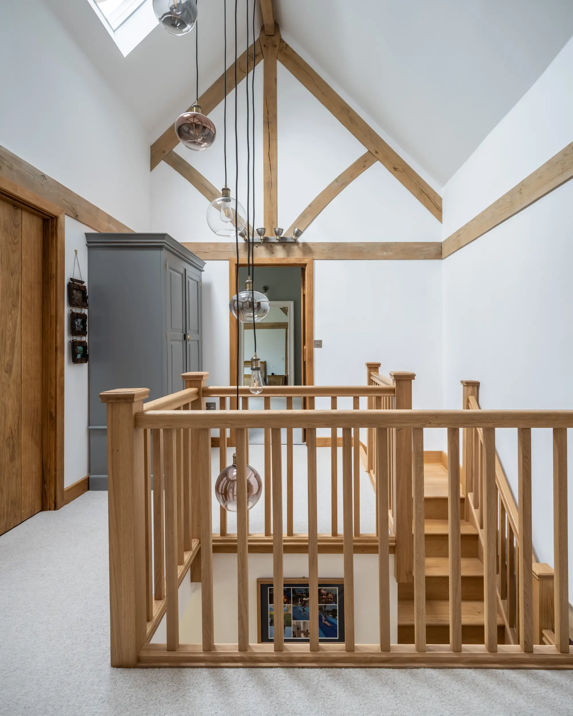 1930s Bungalow in Kent Replaced with a Charming 1.5-Storey Oak Frame Home