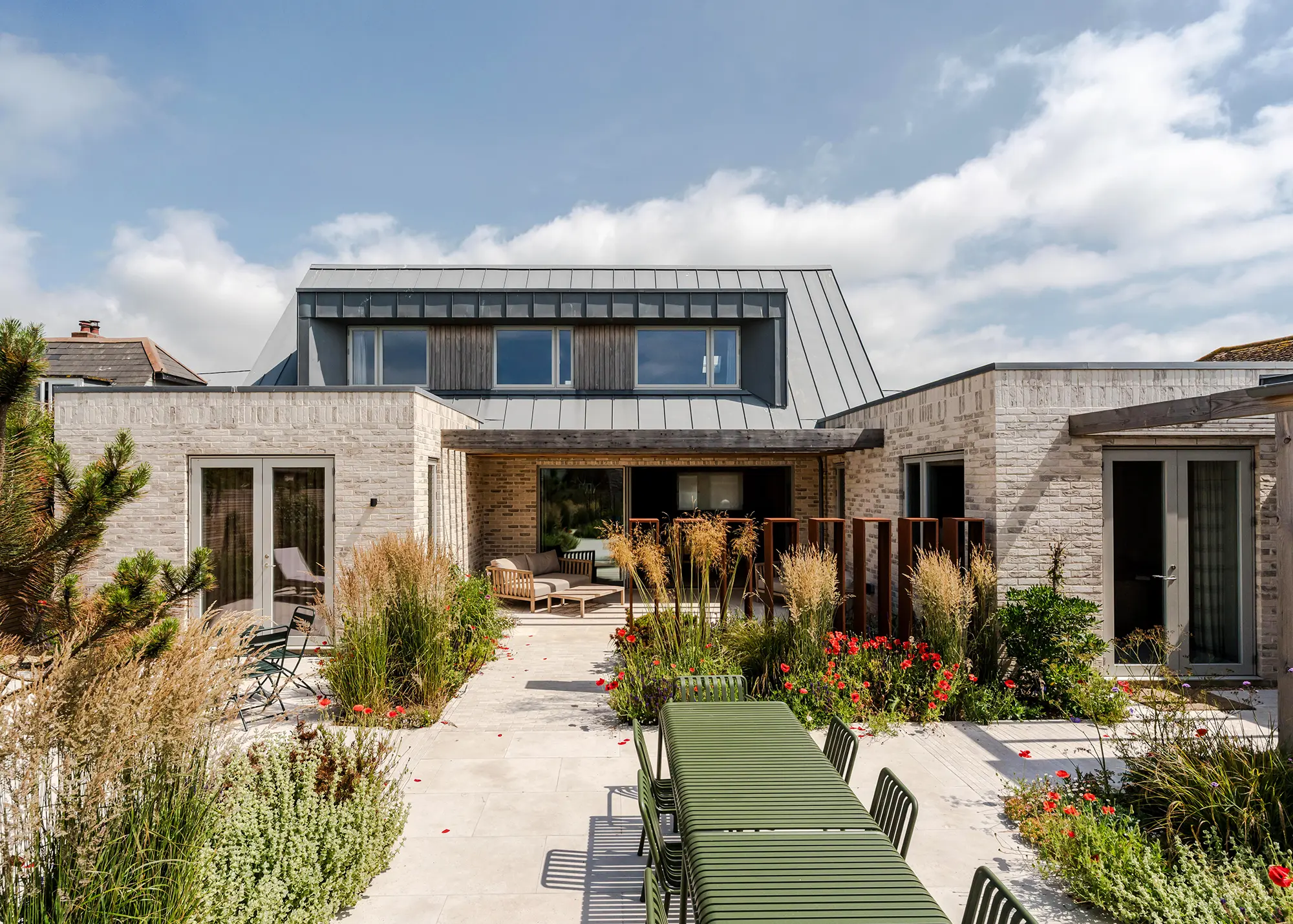 An Architect Explains the Key Considerations to Note When Building on the Coast
