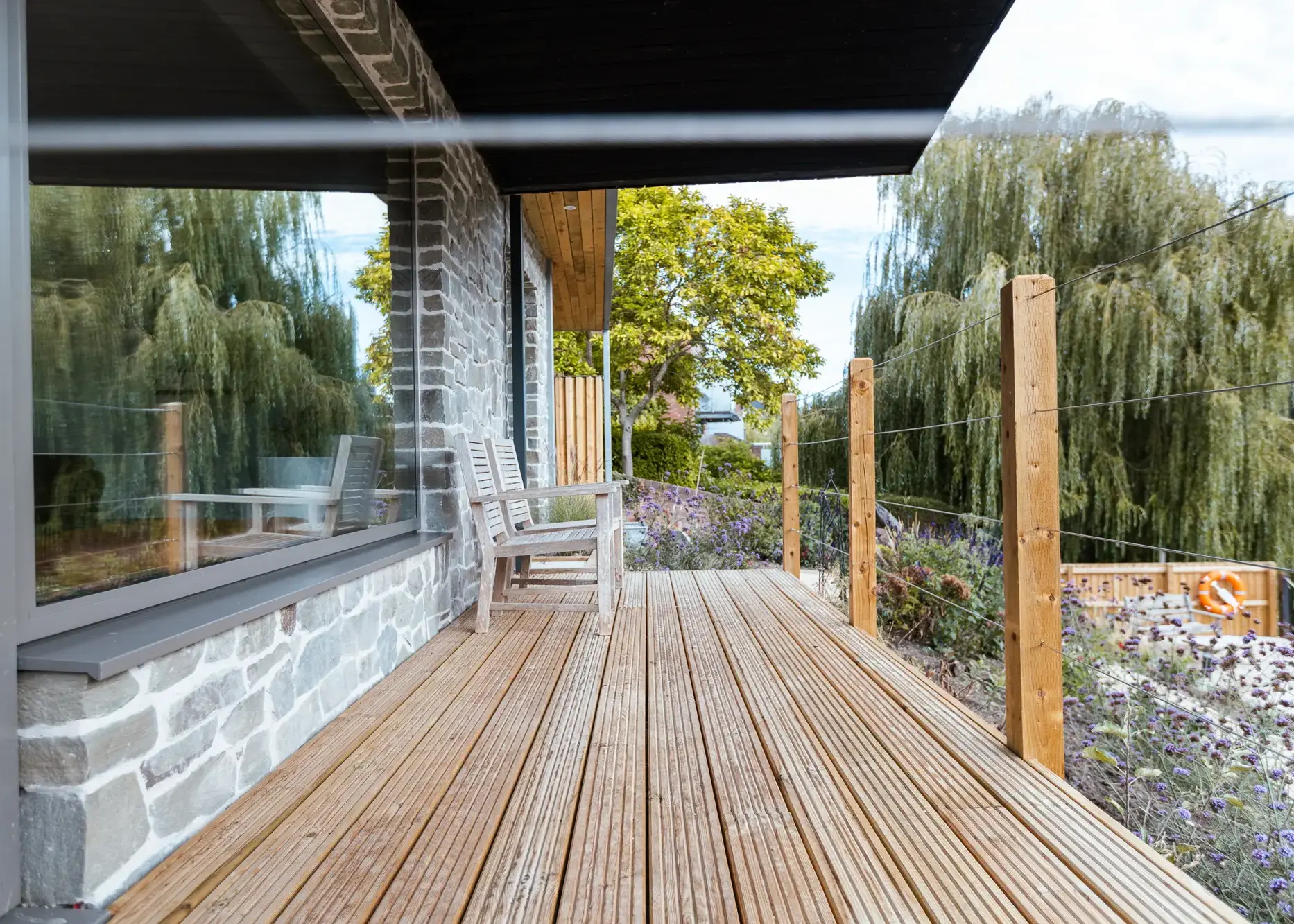 Innovative Riverside Passivhaus Self Build with a Spectacular Cantilever