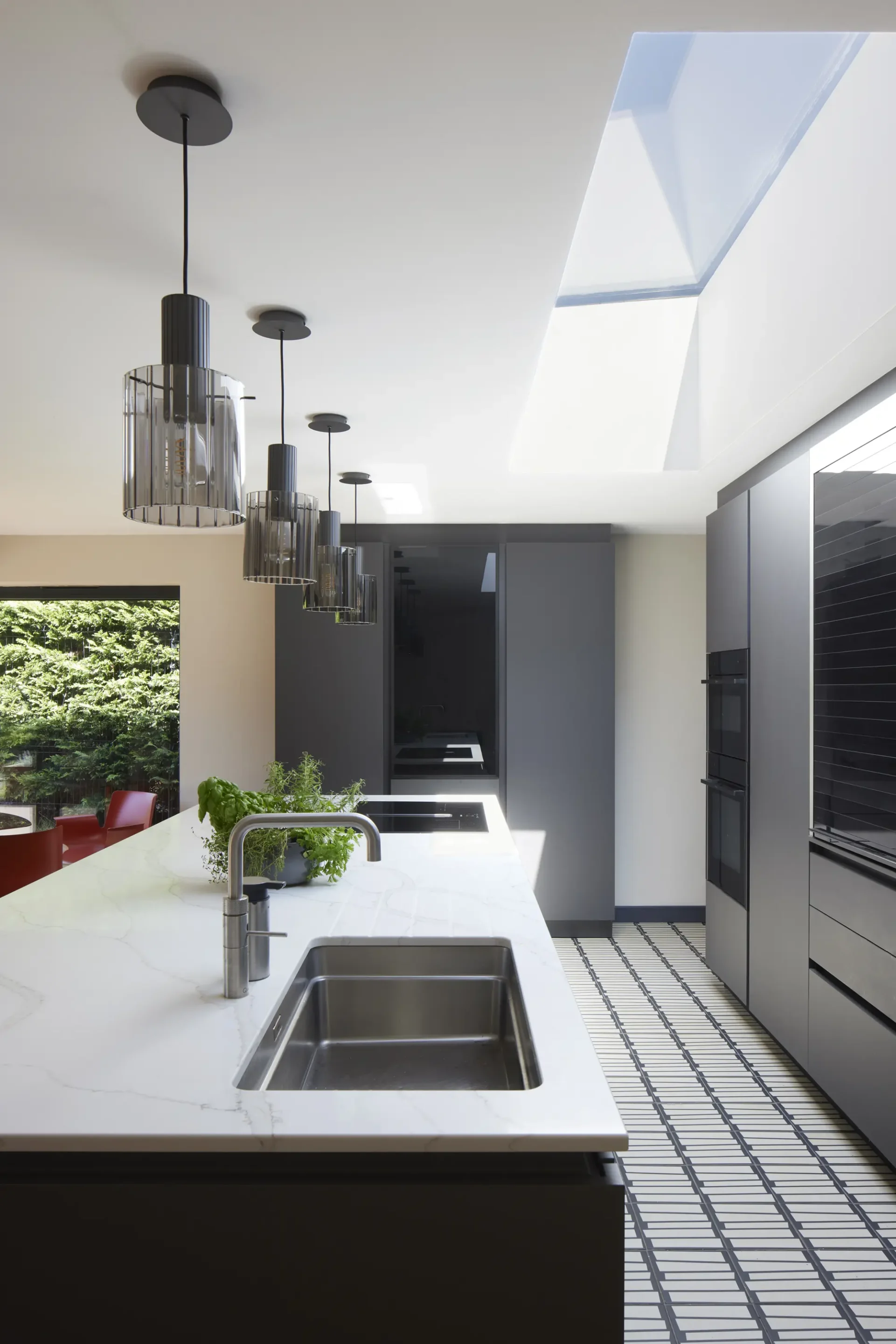 1970s Bungalow in Hampshire Upgraded with an Award-Winning Hands-on Retrofit