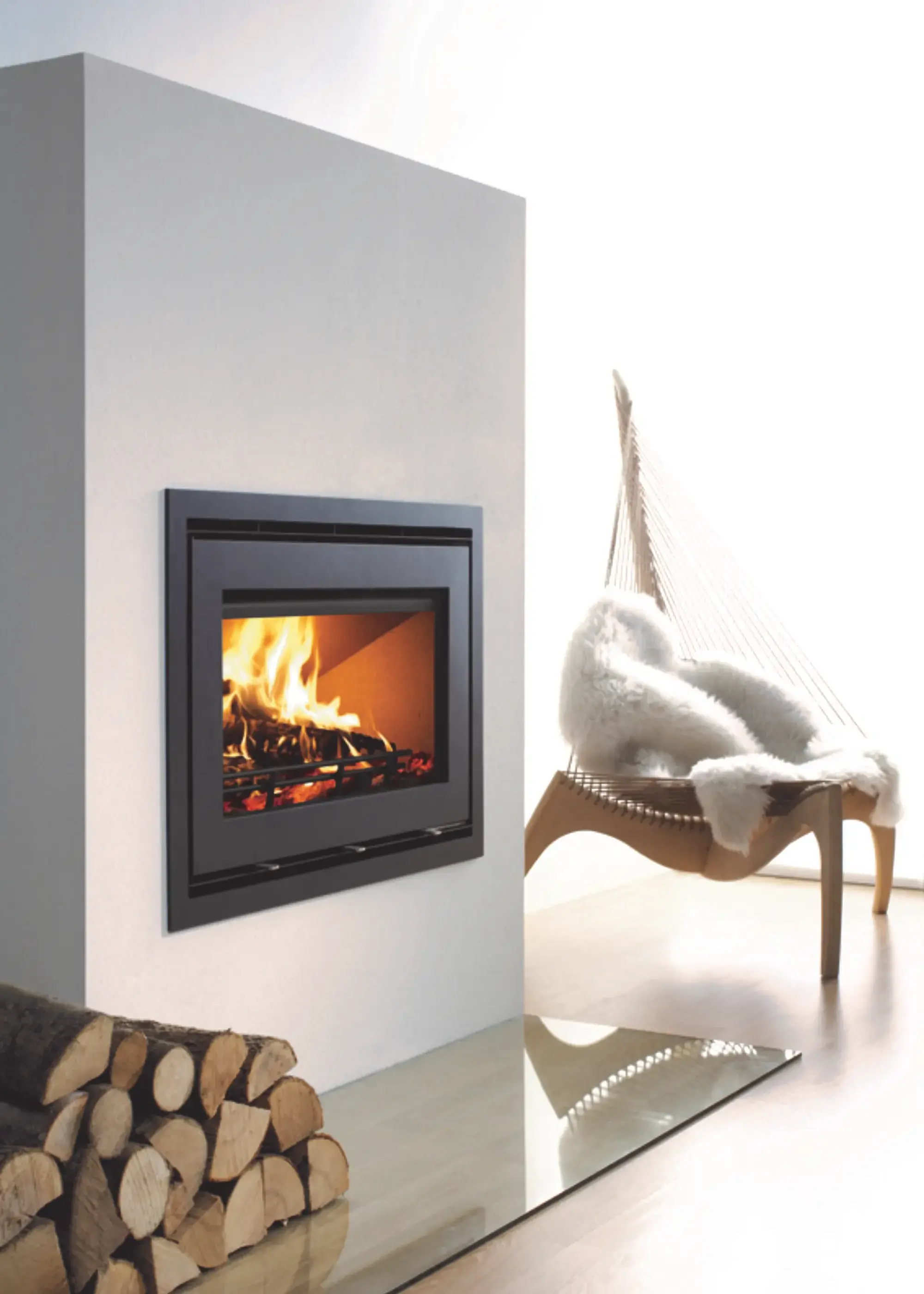 How to Choose the Right Fuel Type for Your Stove or Fireplace – the Pros & Cons of Each Option